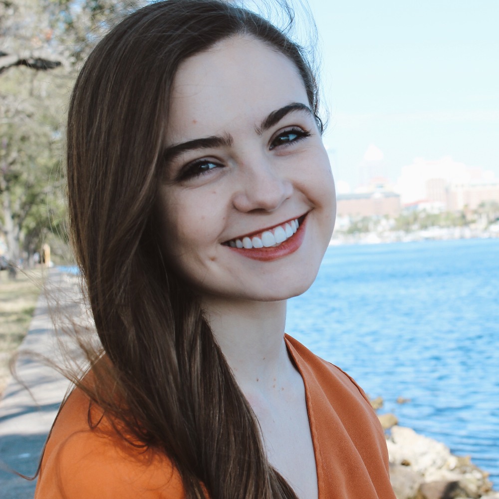 Meet your Posher, Hope